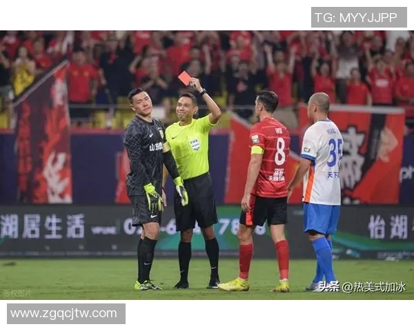 山东泰山遭遇亚足联重罚五次球队形象与士气面临严峻考验